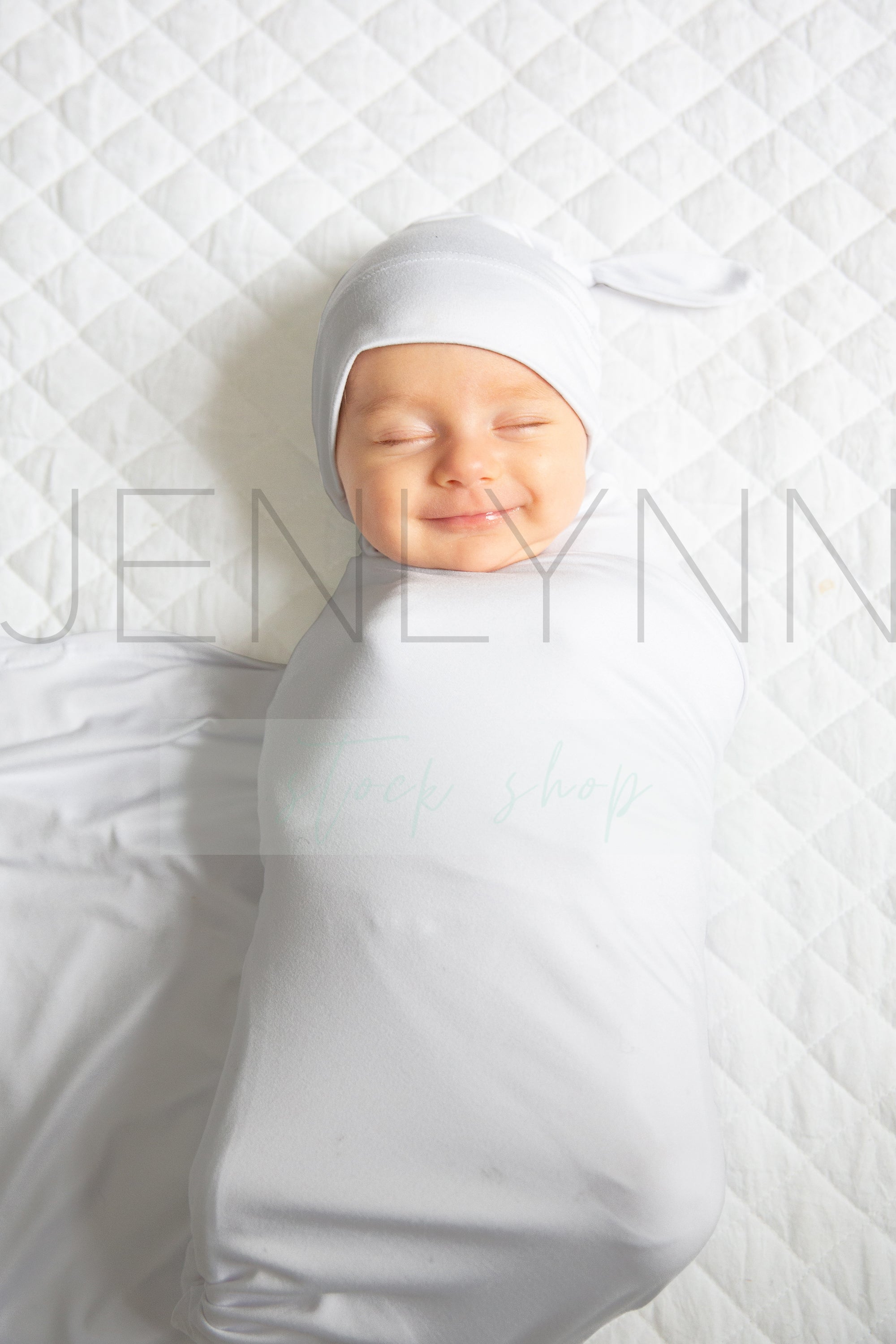 Stretch Jersey Blanket with Knotted Hat on Baby Mockup #BJ04 PSD