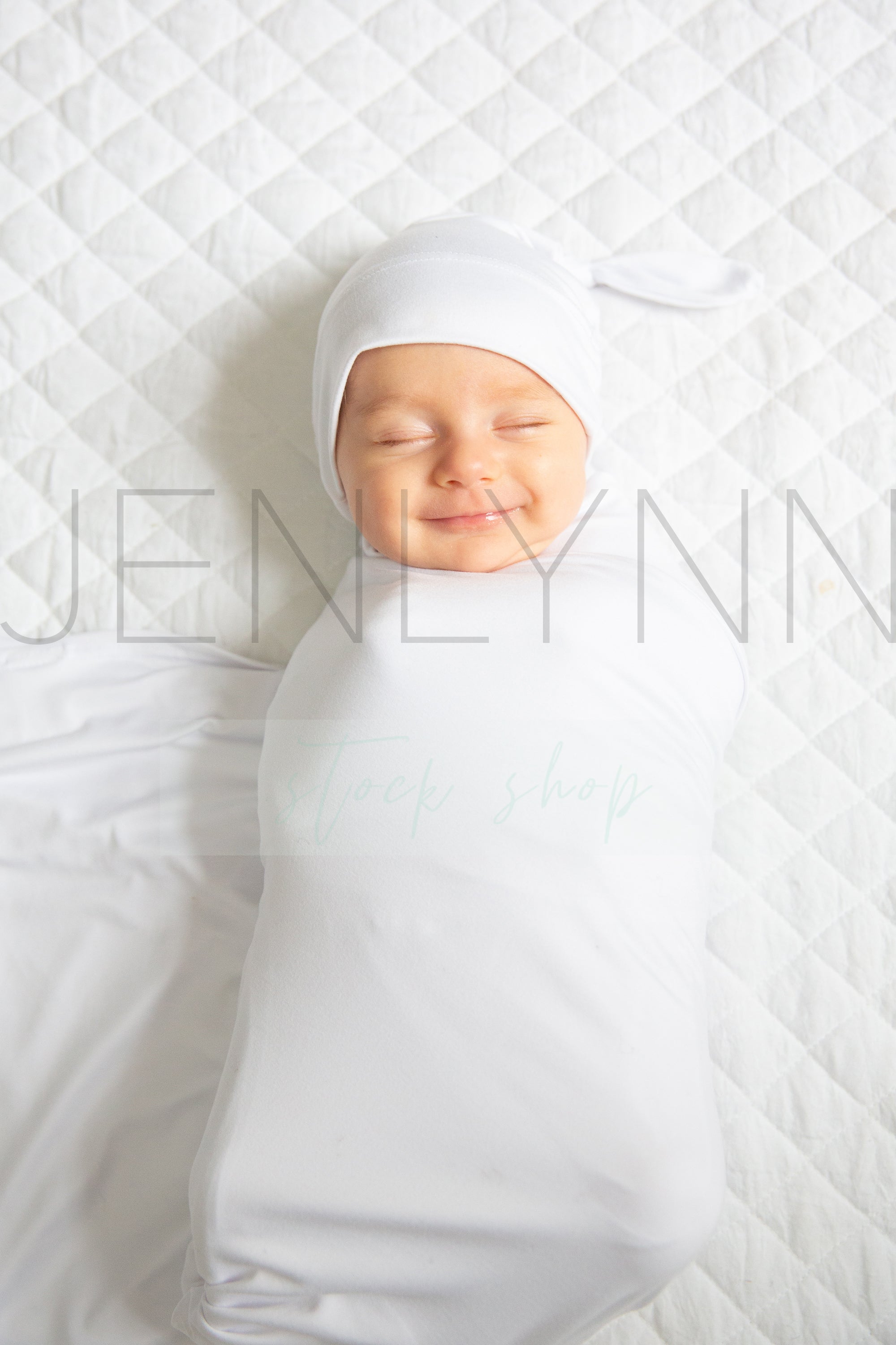 Stretch Jersey Blanket with Knotted Hat on Baby Mockup #BJ04 PSD