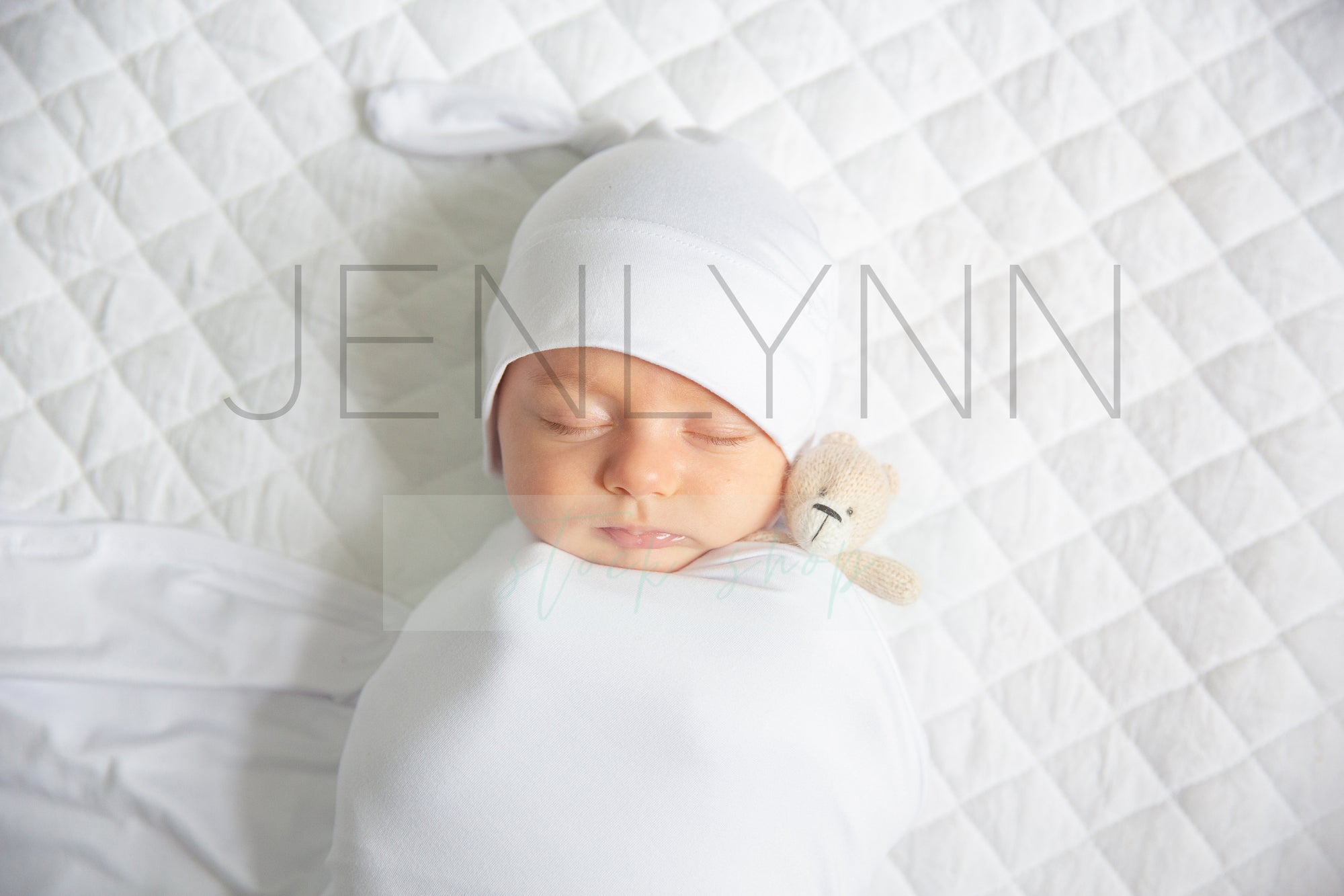 Stretch Jersey Blanket with Knotted Hat on Baby Mockup #BJ06 PSD