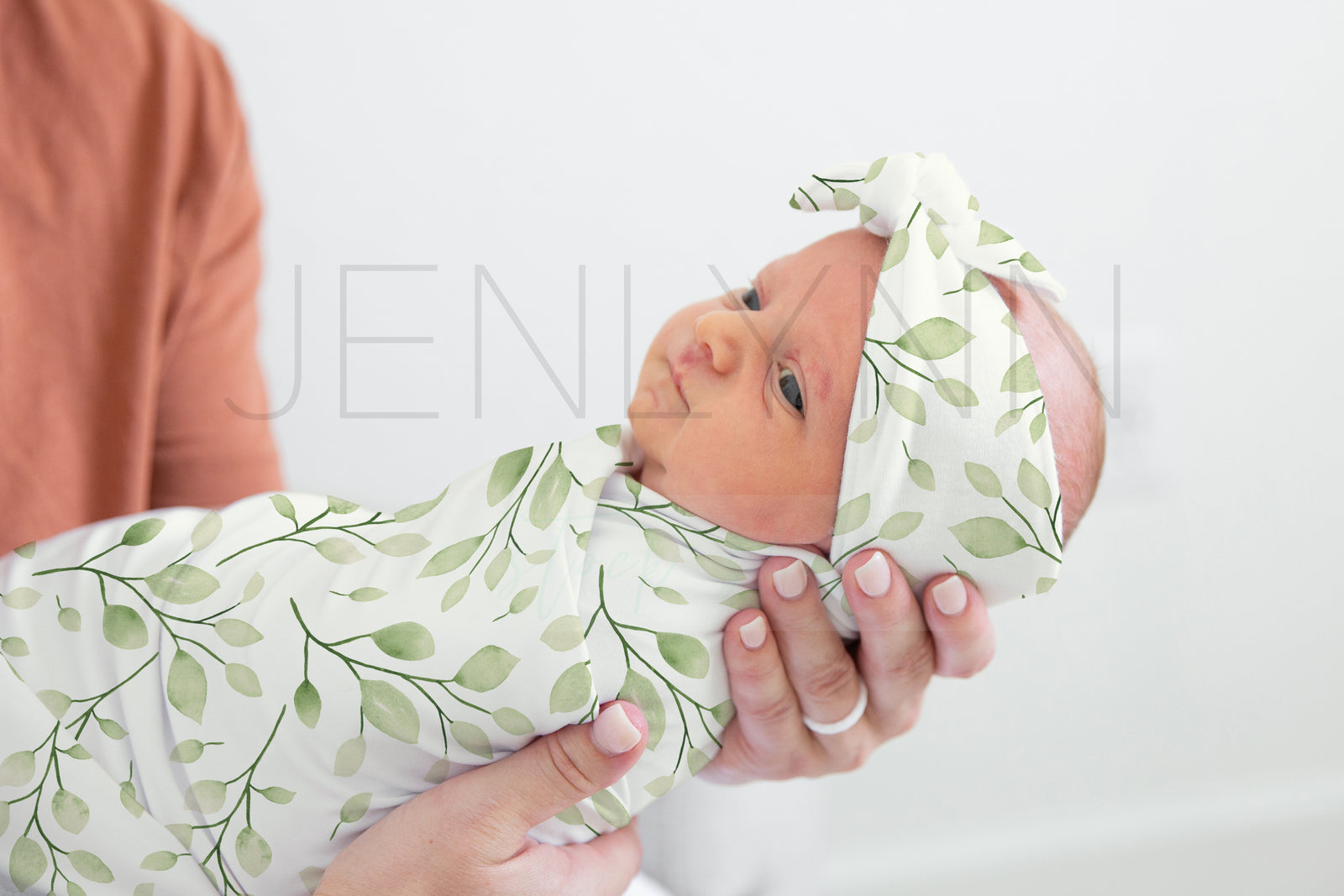 Stretch Baby Blanket + Headband Mockup #BE17 PSD