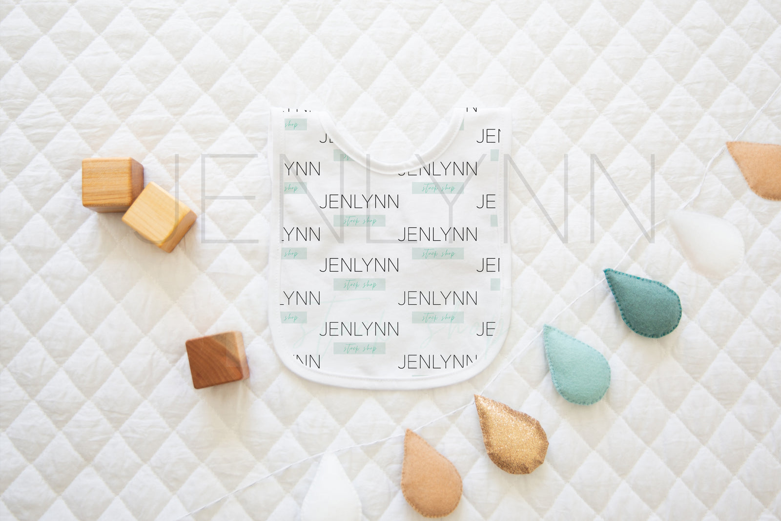 Bib Flatlay Mockup #14