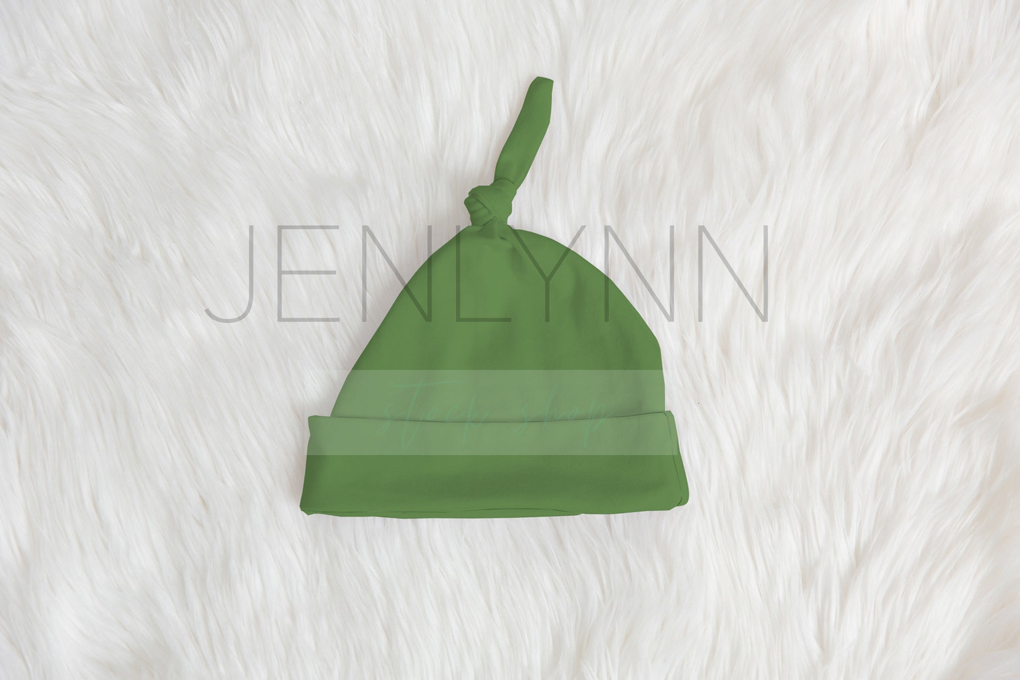 Knotted Beanie Mockup PSD #16