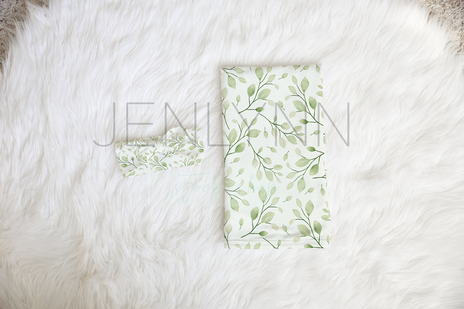 Jersey Swaddle Knotted Baby Bow Set Mockup PSD #7